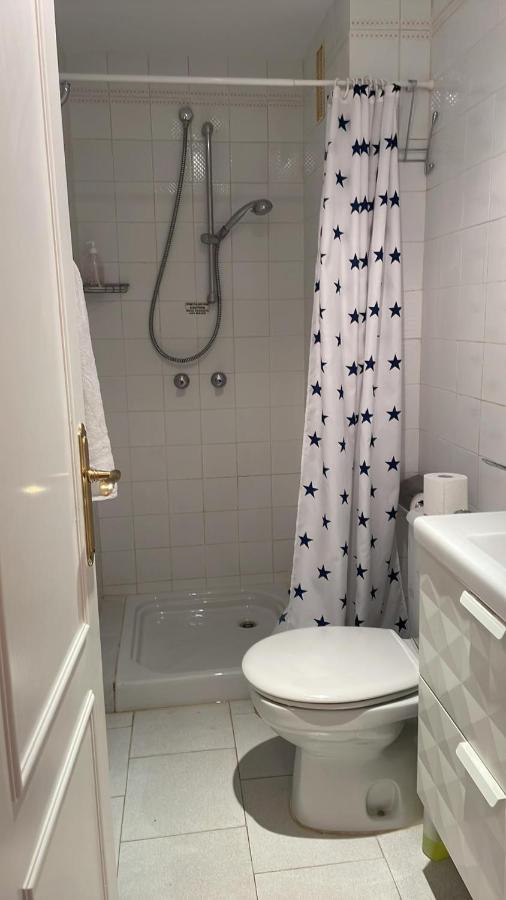 Apartment Caronte Малага Екстериор снимка